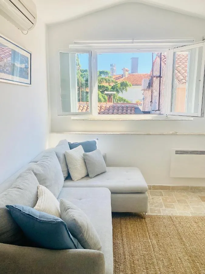 Istria Apartment - 3 Minutes From The Beach Novigrad